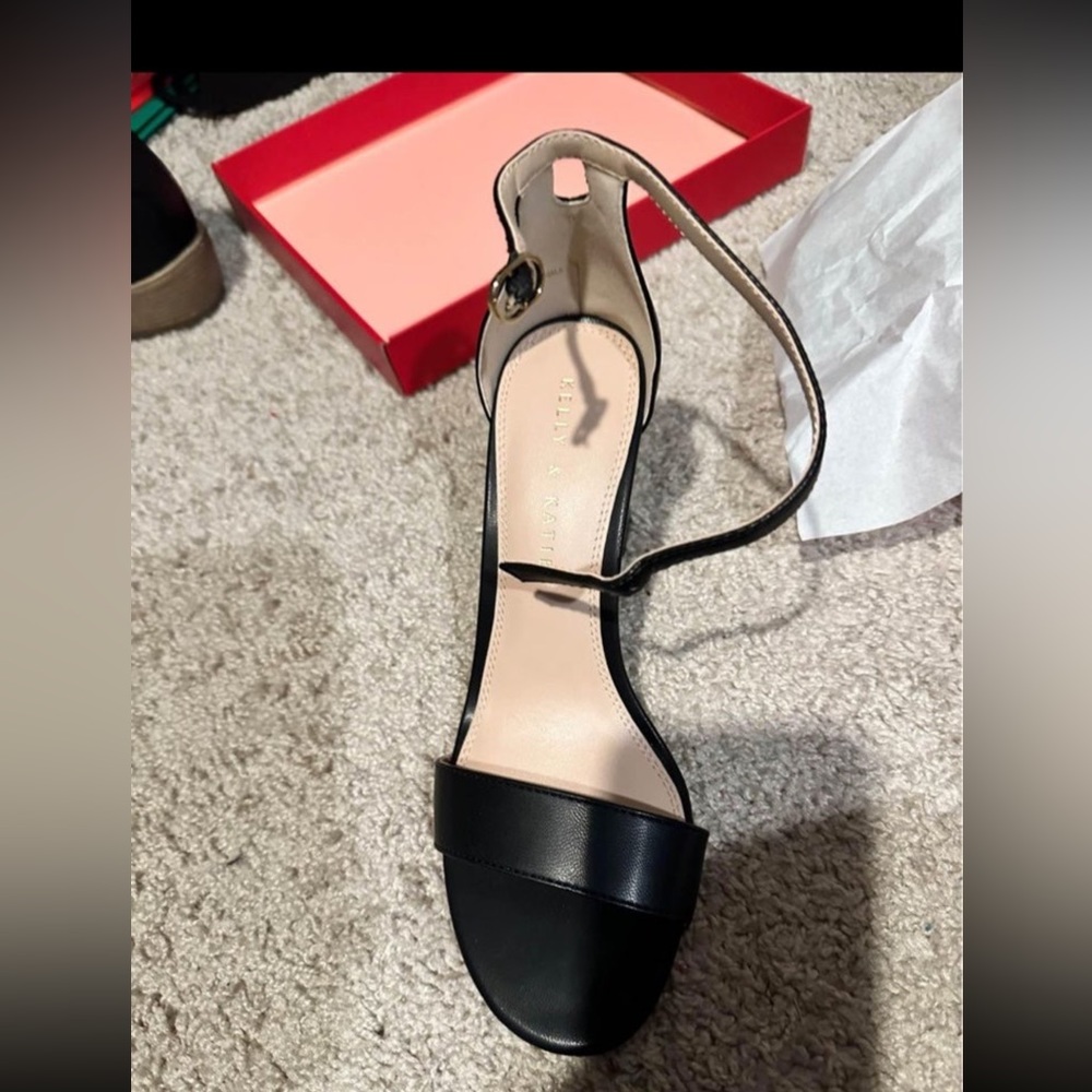 Women’s Heels size 8